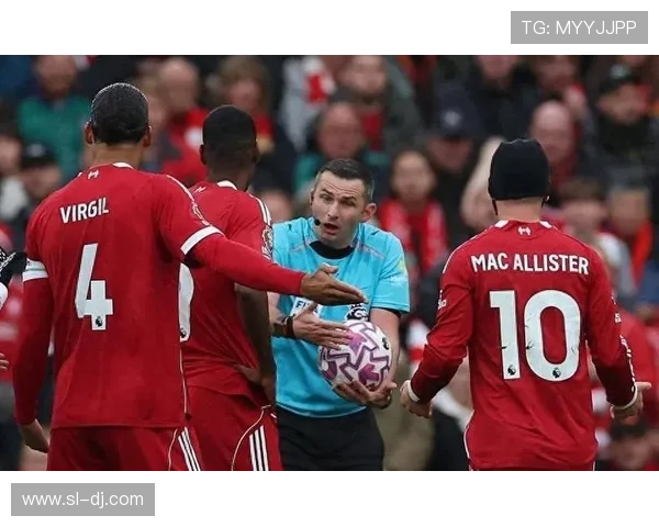 争议判罚引发全民怒火持续升温